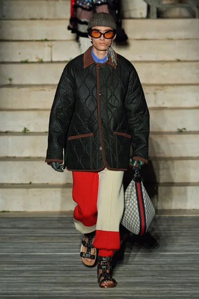 Look 58